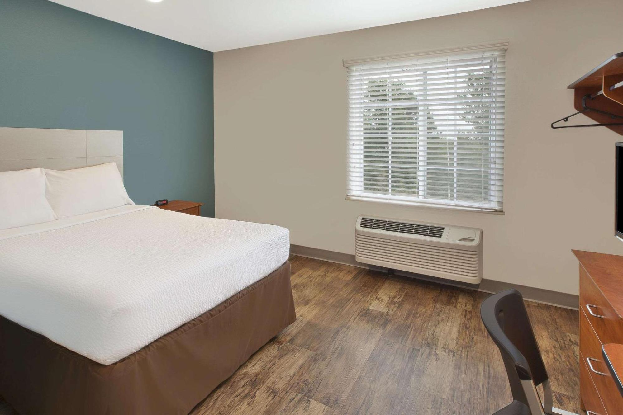Woodspring Suites St Louis St Charles Saint Charles Esterno foto